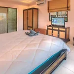 Villa M Near Walking Street Electricity Included